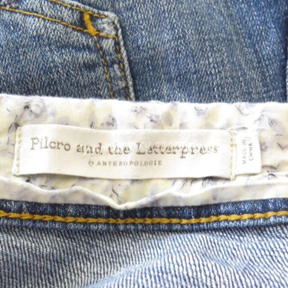 Pilcro Anthorpologie Women's Boyfriend Ripped Patchwork Jeans 27 EUC - Picture 7 of 11